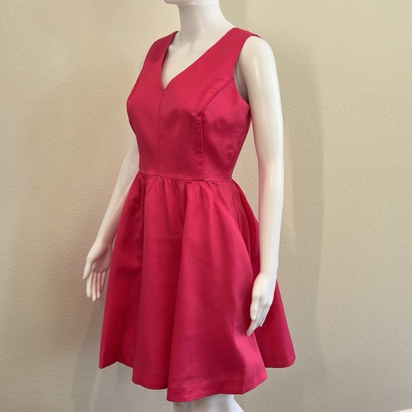 Vineyard Vines for Kentucky Derby Dress (Size 6) - Picture 3 of 9